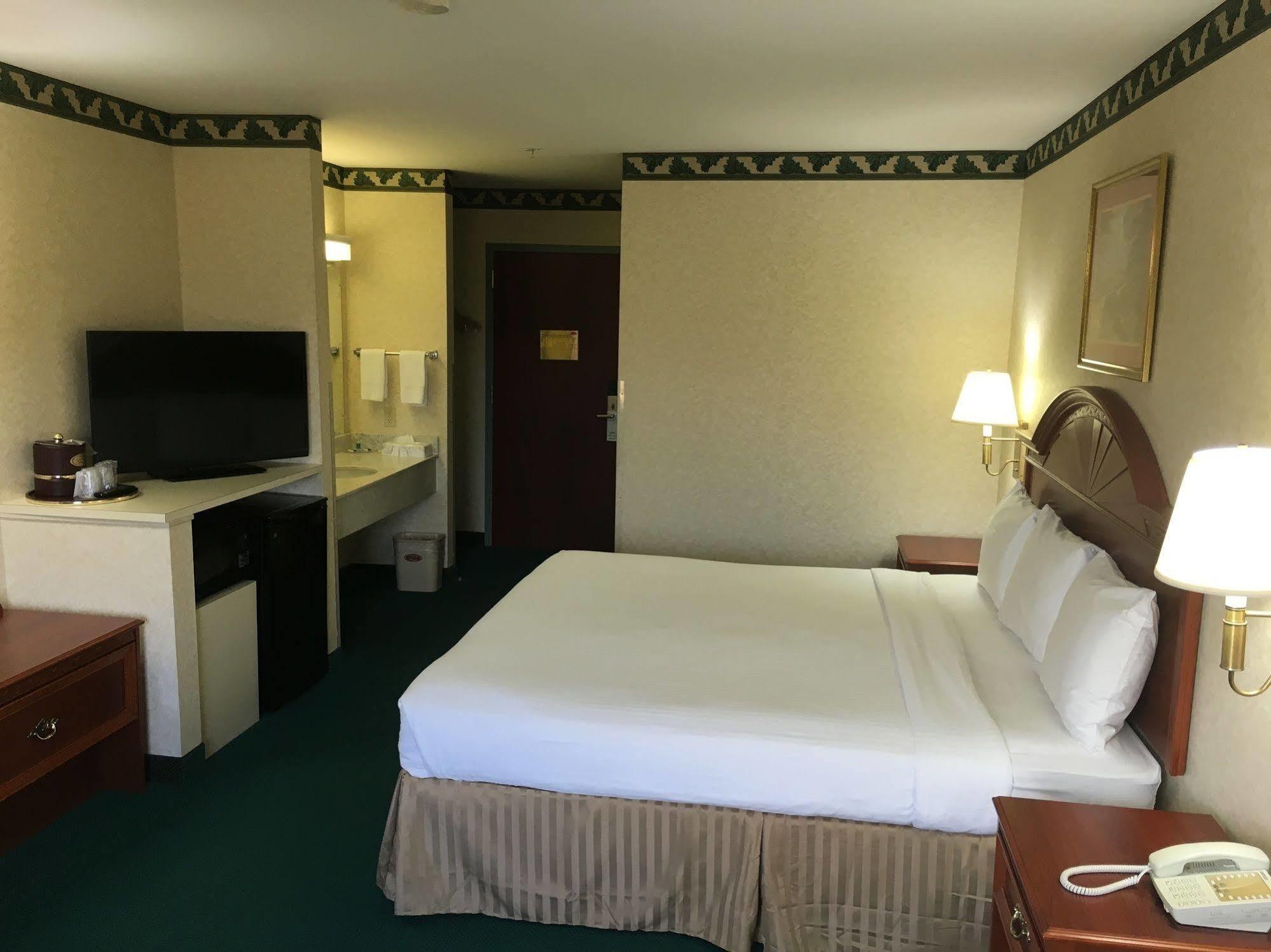 Grand Vista Hotel & Suites Vonore Екстериор снимка